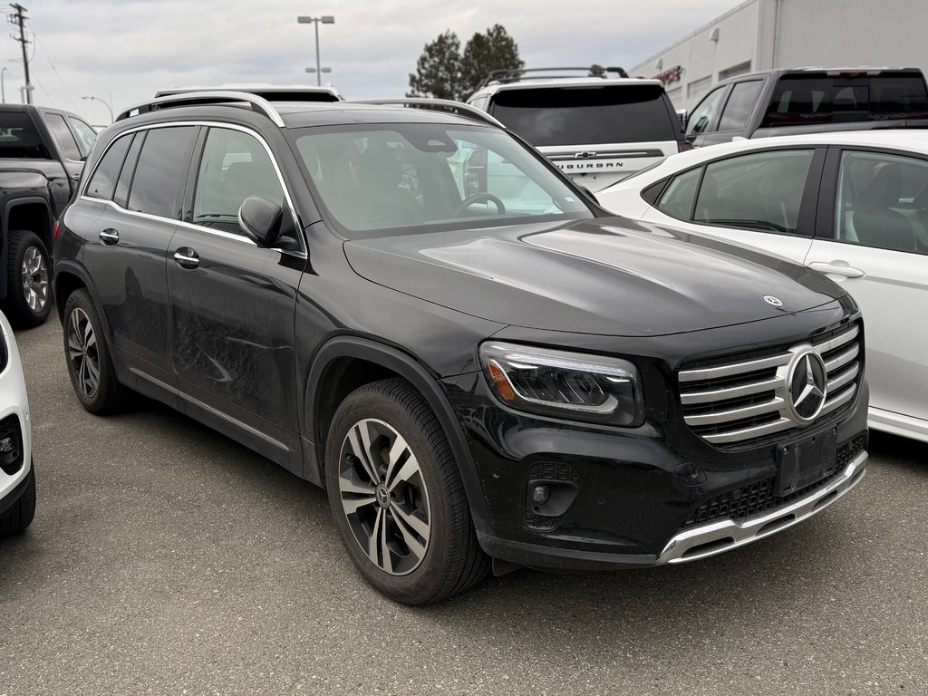 2024 Mercedes-Benz GLB250 4MATIC SUV in Kamloops, British Columbia - 3 - w1024h768px