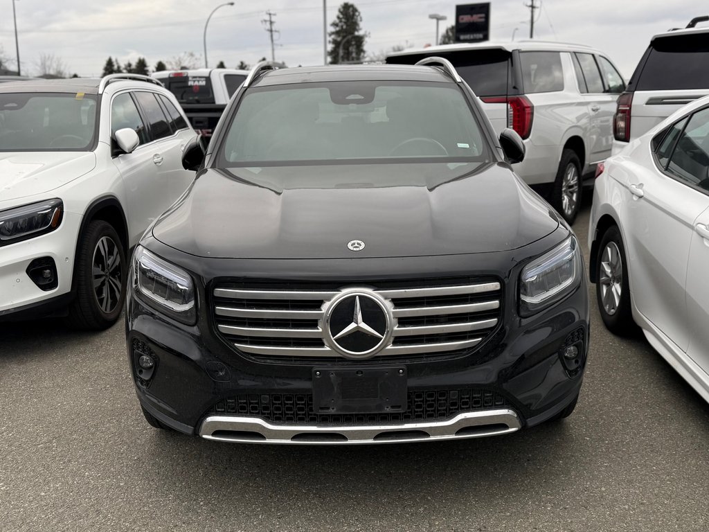2024 Mercedes-Benz GLB250 4MATIC SUV in Kamloops, British Columbia - 2 - w1024h768px