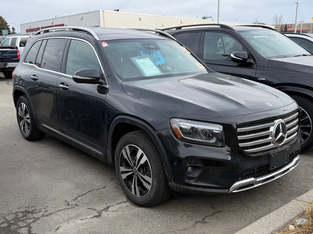 2024 Mercedes-Benz GLB250 4MATIC SUV in Kamloops, British Columbia - 2 - w1024h768px