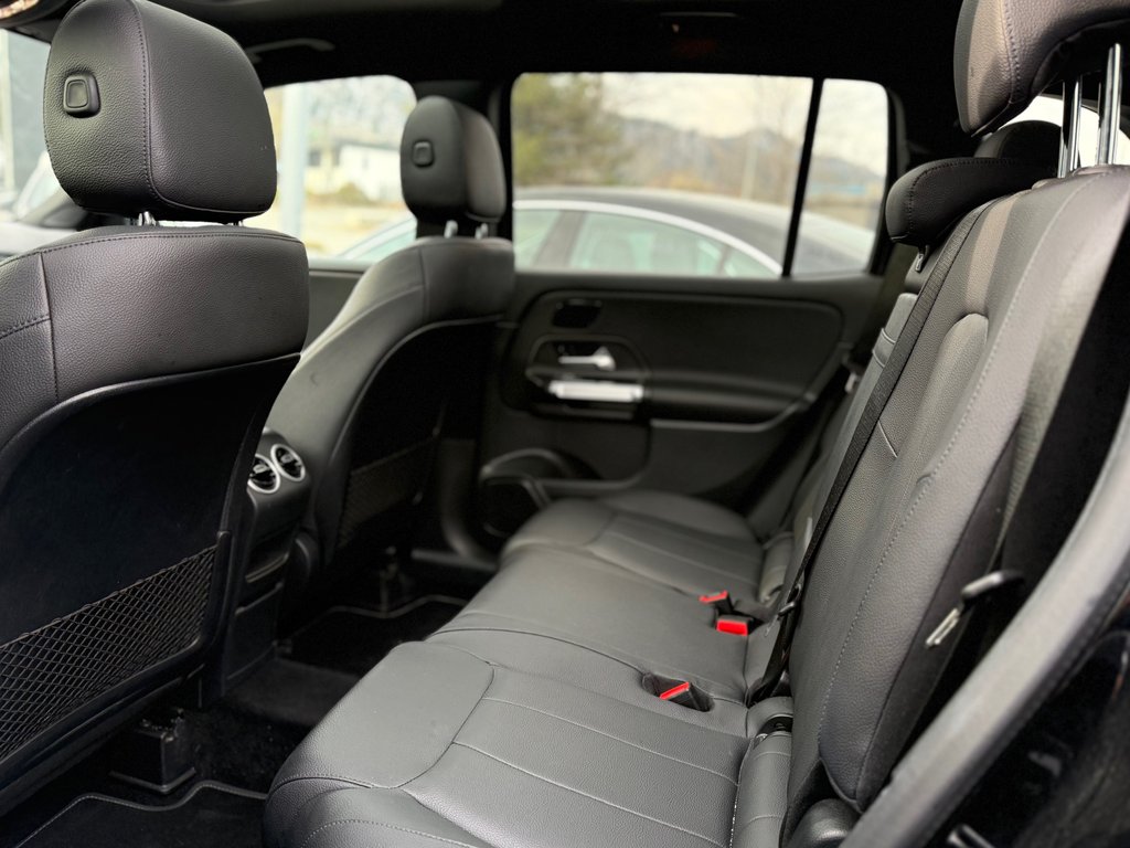 2024 Mercedes-Benz GLB250 4MATIC SUV in Kamloops, British Columbia - 5 - w1024h768px