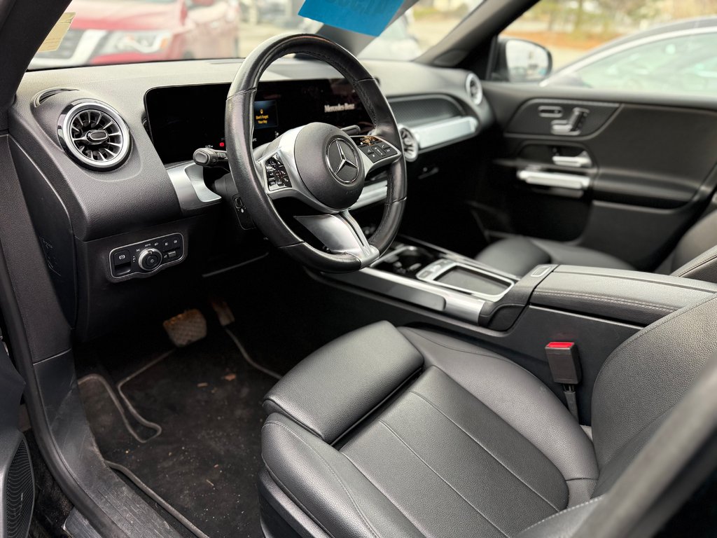 2024 Mercedes-Benz GLB250 4MATIC SUV in Kamloops, British Columbia - 4 - w1024h768px