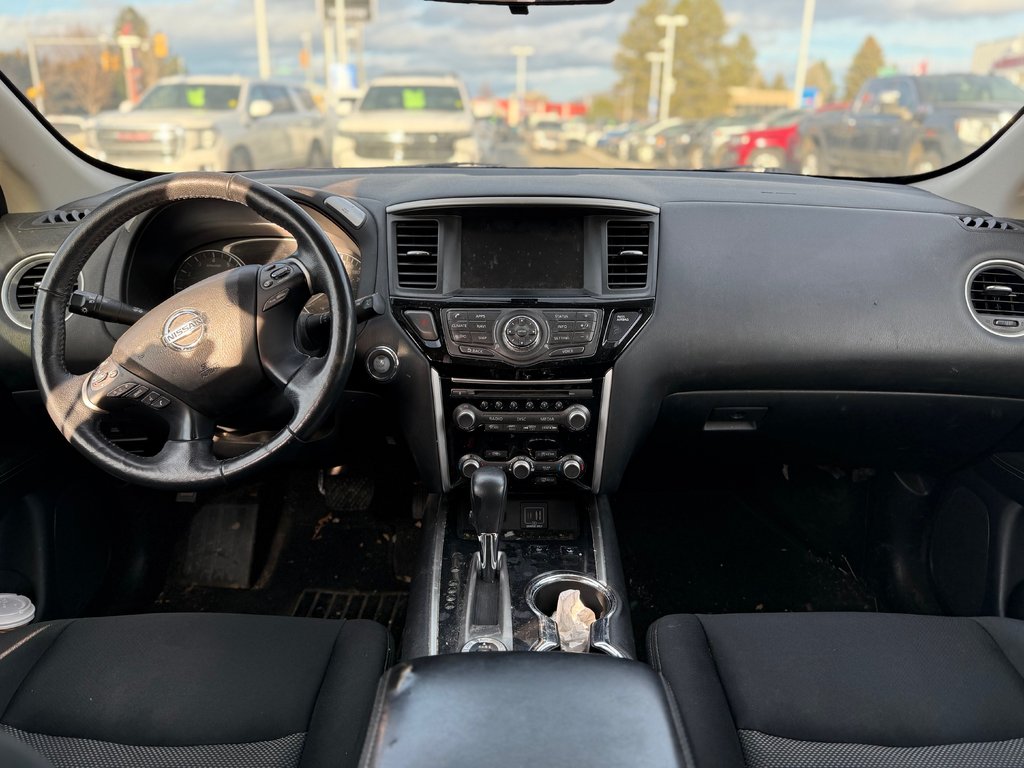 2019 Nissan Pathfinder S V6 4x4 at in Kamloops, British Columbia - 6 - w1024h768px