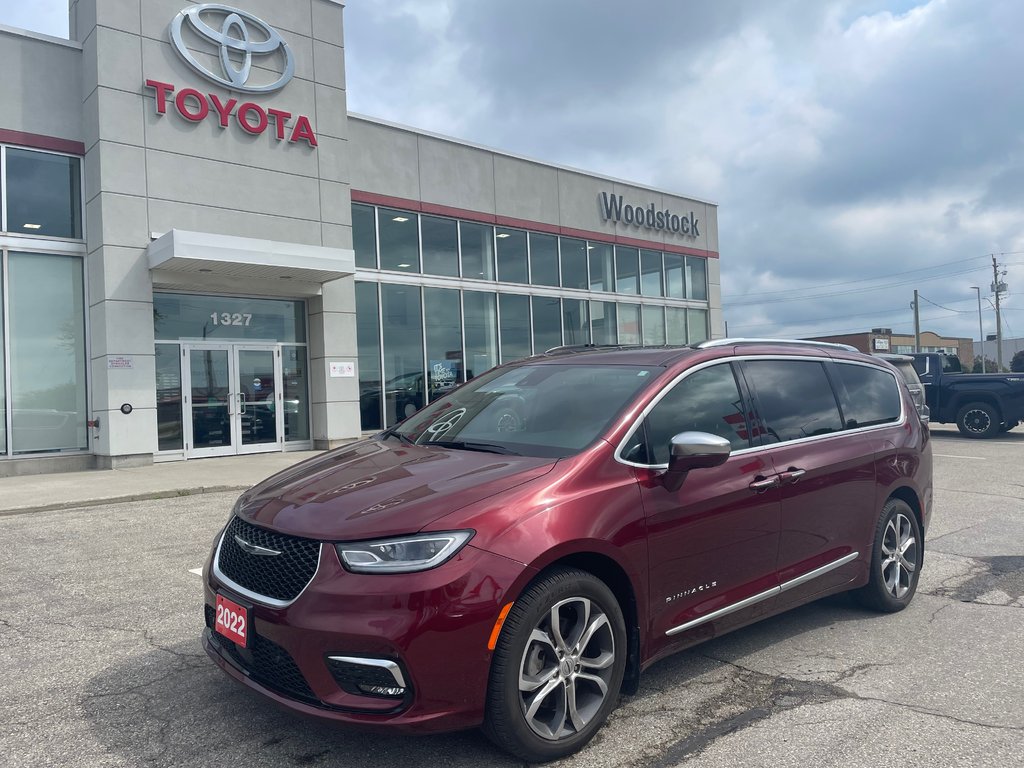 2022 Chrysler Pacifica Pinnacle in Woodstock, Ontario - 1 - w1024h768px