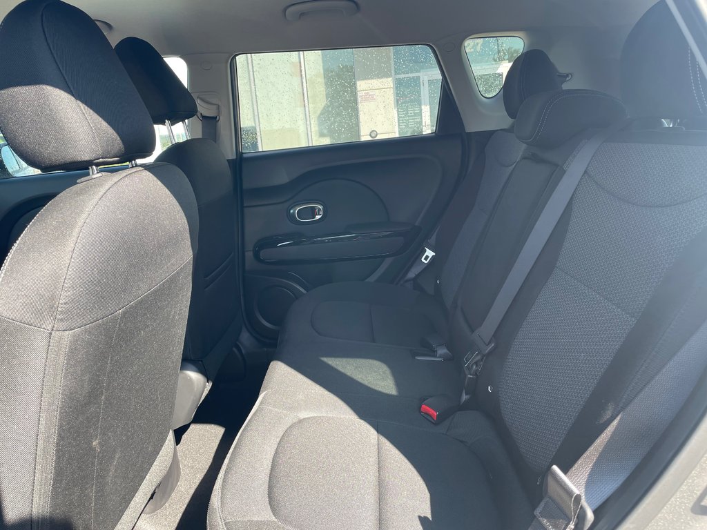 2019 Kia Soul EX in Woodstock, Ontario - 7 - w1024h768px