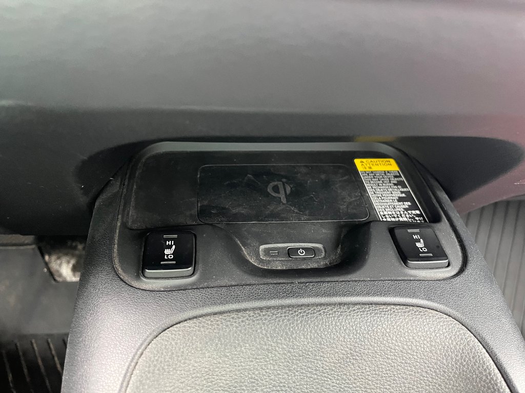 2021 Toyota Corolla SE in Woodstock, Ontario - 20 - w1024h768px