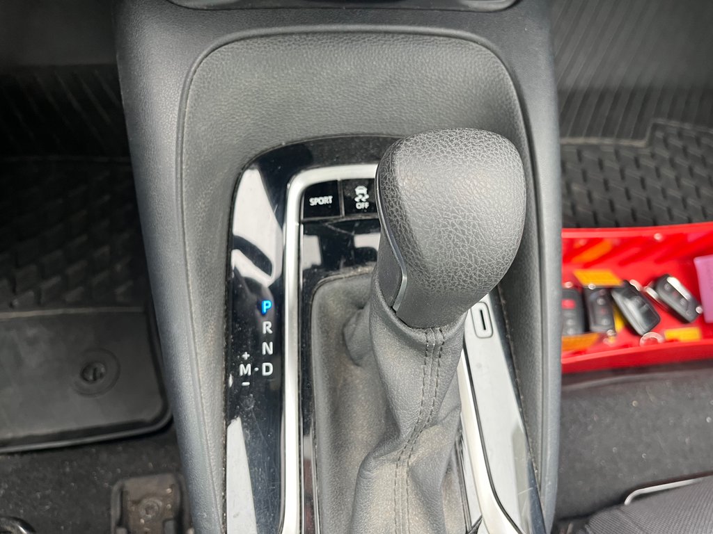2021 Toyota Corolla SE in Woodstock, Ontario - 21 - w1024h768px