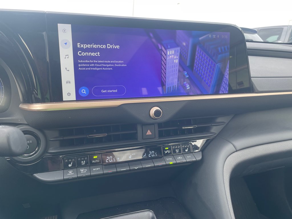 2025 Toyota Crown Signia Limited in Woodstock, Ontario - 9 - w1024h768px