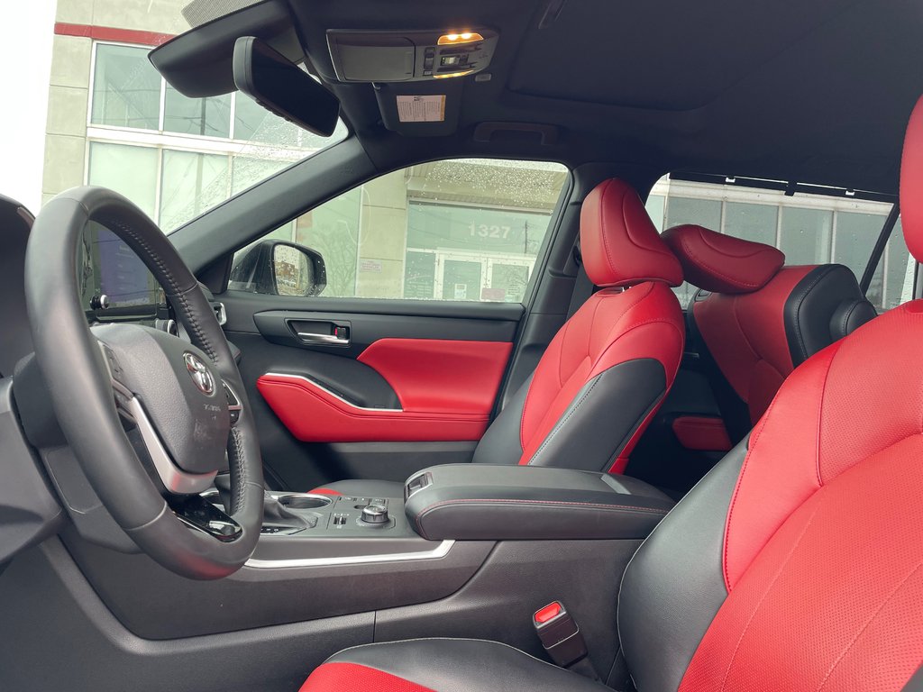 2023 Toyota Highlander XSE-6