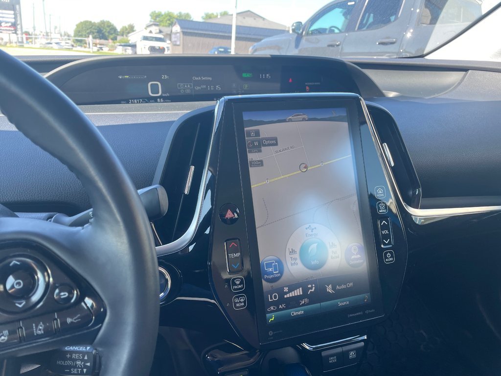 2021 Toyota Prius Technology in Woodstock, Ontario - 8 - w1024h768px