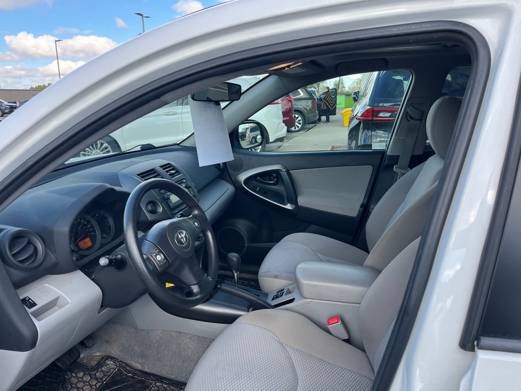 2012 Toyota RAV4 Base-7