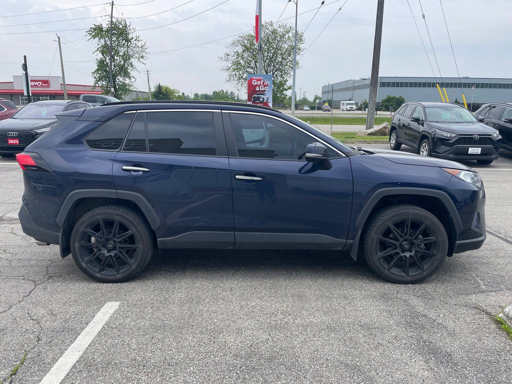 2019 Toyota RAV4 Limited in Woodstock, Ontario - 4 - w1024h768px