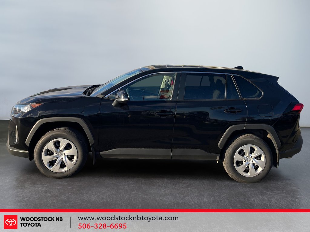 2023 Toyota RAV4 LE-2