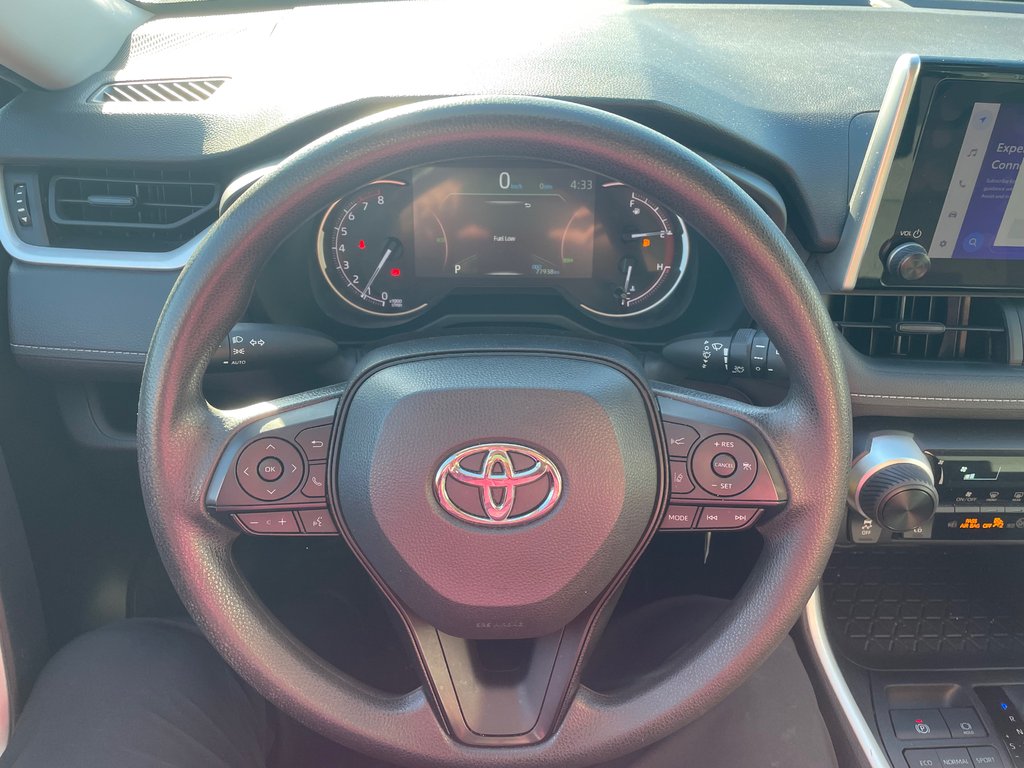 2023 Toyota RAV4 LE-5