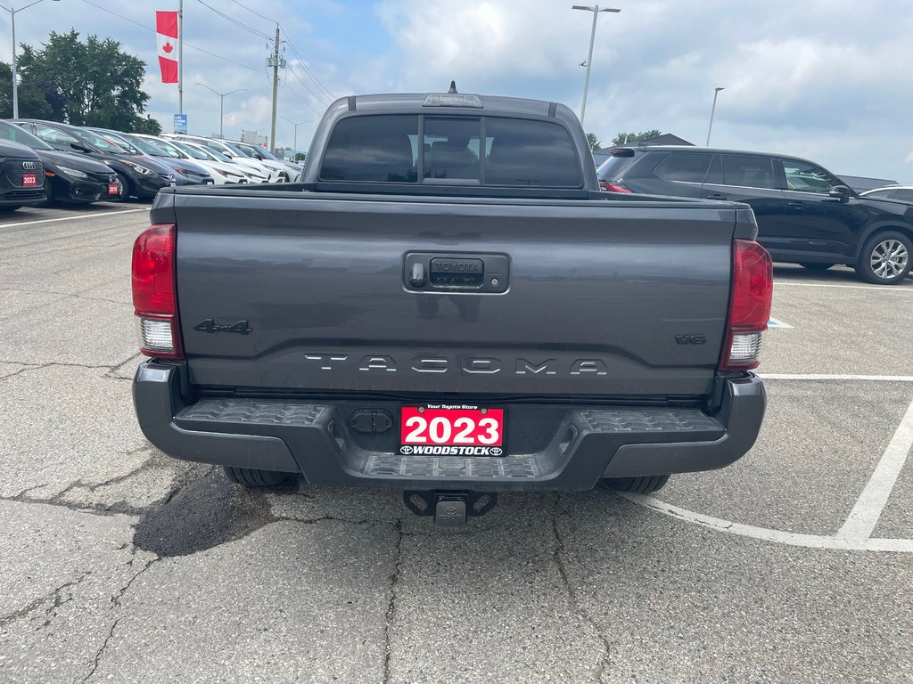 2023 Toyota Tacoma 4WD DBL AT SR5 in Woodstock, Ontario - 3 - w1024h768px