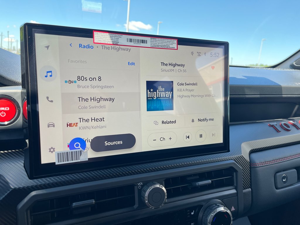 2025 Toyota Tacoma Hybrid in Woodstock, Ontario - 29 - w1024h768px