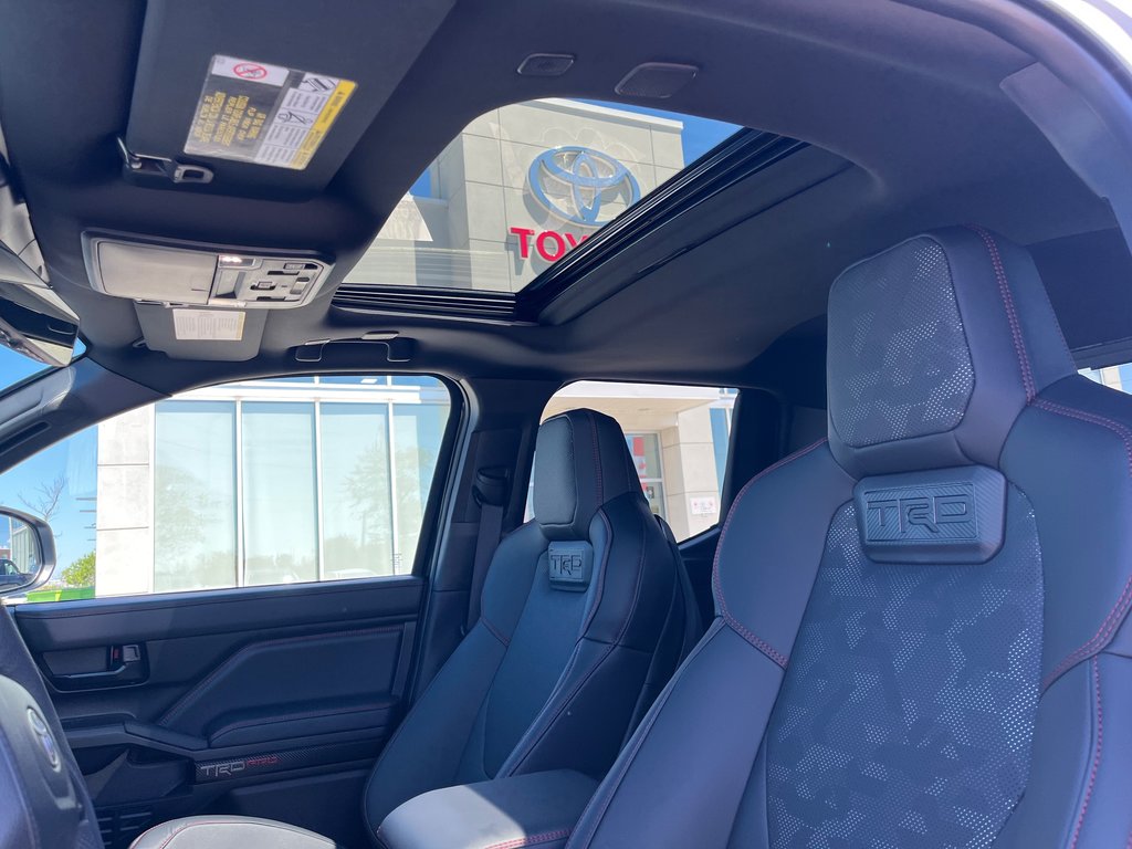 2025 Toyota Tacoma Hybrid in Woodstock, Ontario - 25 - w1024h768px