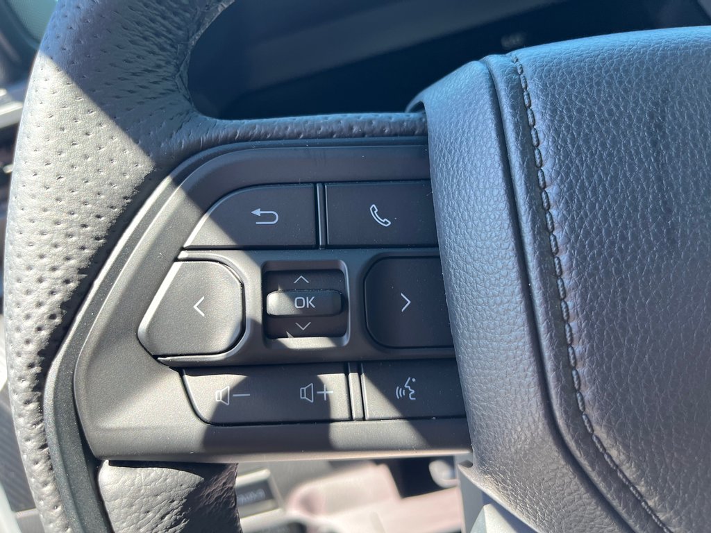 2025 Toyota Tacoma Hybrid in Woodstock, Ontario - 23 - w1024h768px