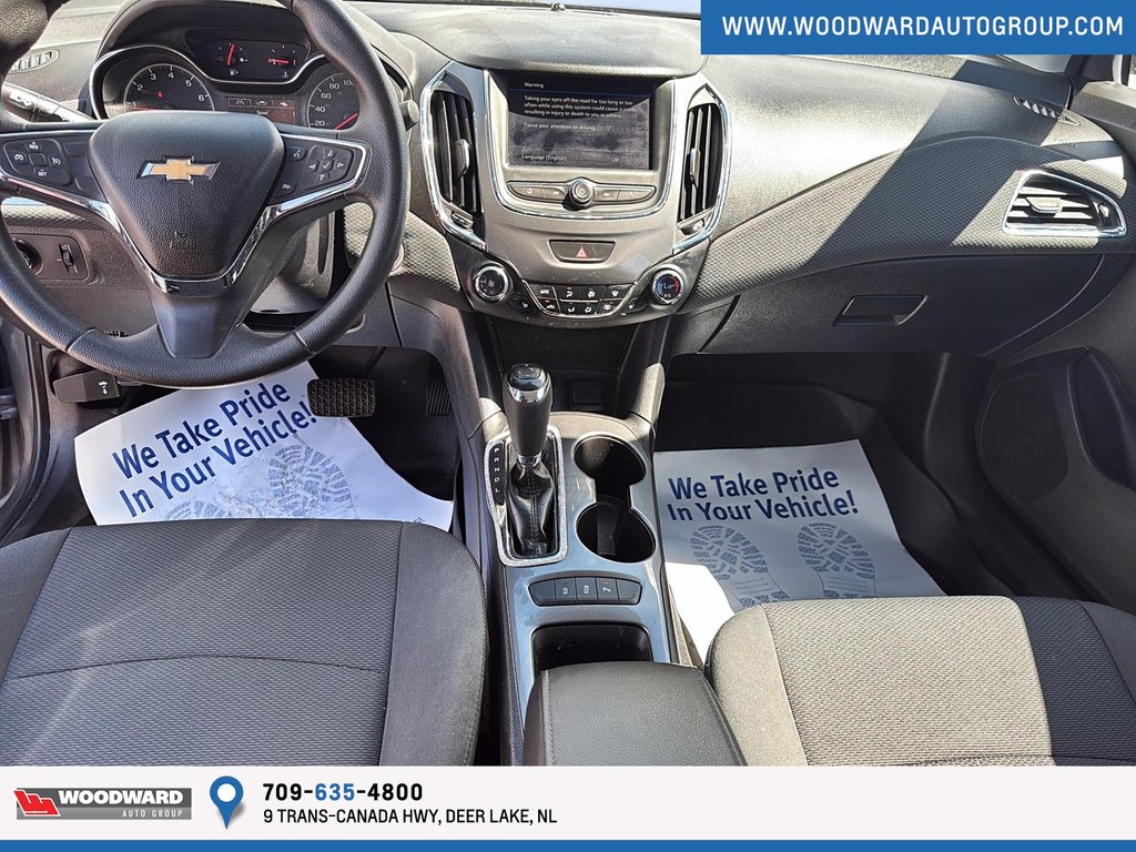 2019 Chevrolet Cruze in Deer Lake, Newfoundland and Labrador - 7 - w1024h768px
