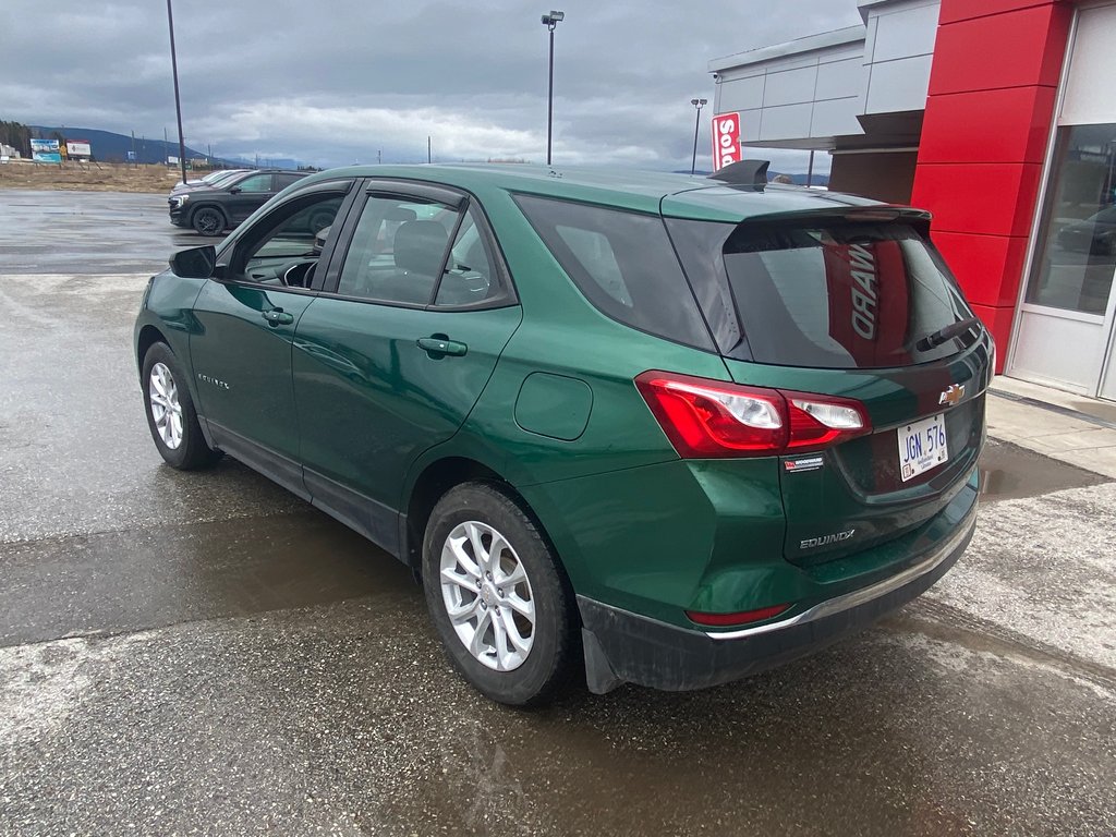 2018 Chevrolet Equinox in Deer Lake, Newfoundland and Labrador - 8 - w1024h768px