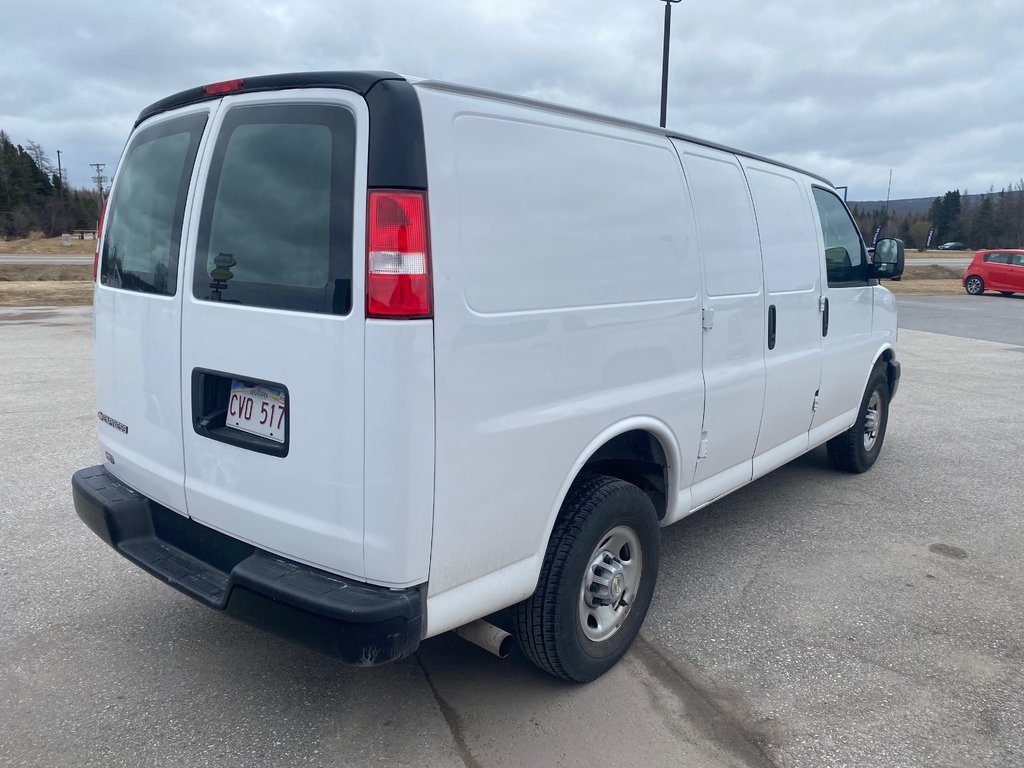 2021 Chevrolet Express Van in Deer Lake, Newfoundland and Labrador - 8 - w1024h768px