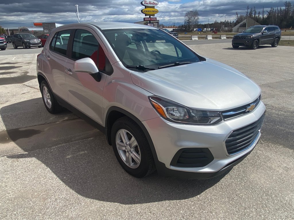2019 Chevrolet Trax in Deer Lake, Newfoundland and Labrador - 6 - w1024h768px