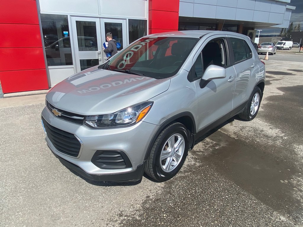 2019 Chevrolet Trax in Deer Lake, Newfoundland and Labrador - 2 - w1024h768px