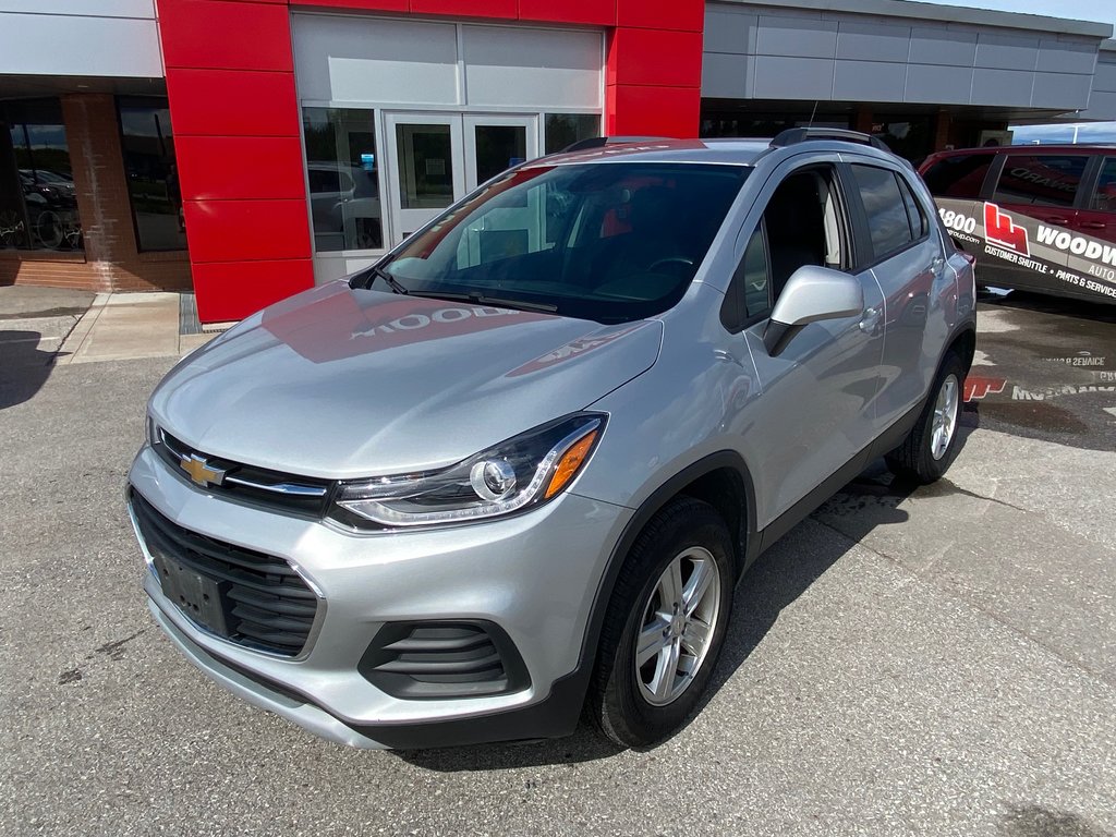 2021 Chevrolet Trax in Deer Lake, Newfoundland and Labrador - 2 - w1024h768px
