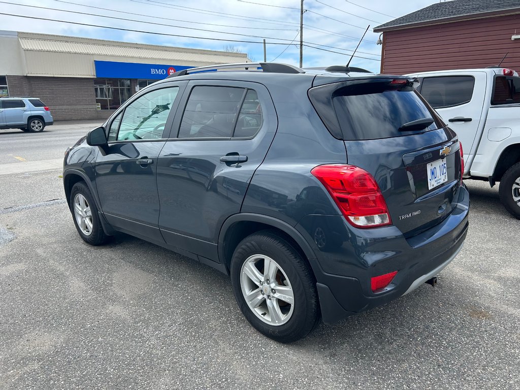 2021 Chevrolet Trax in Deer Lake, Newfoundland and Labrador - 2 - w1024h768px