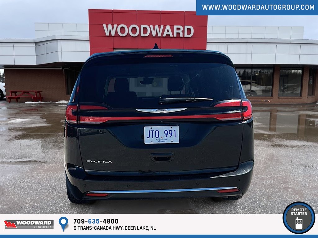 2023 Chrysler CHRYSLER in Deer Lake, Newfoundland and Labrador - 3 - w1024h768px