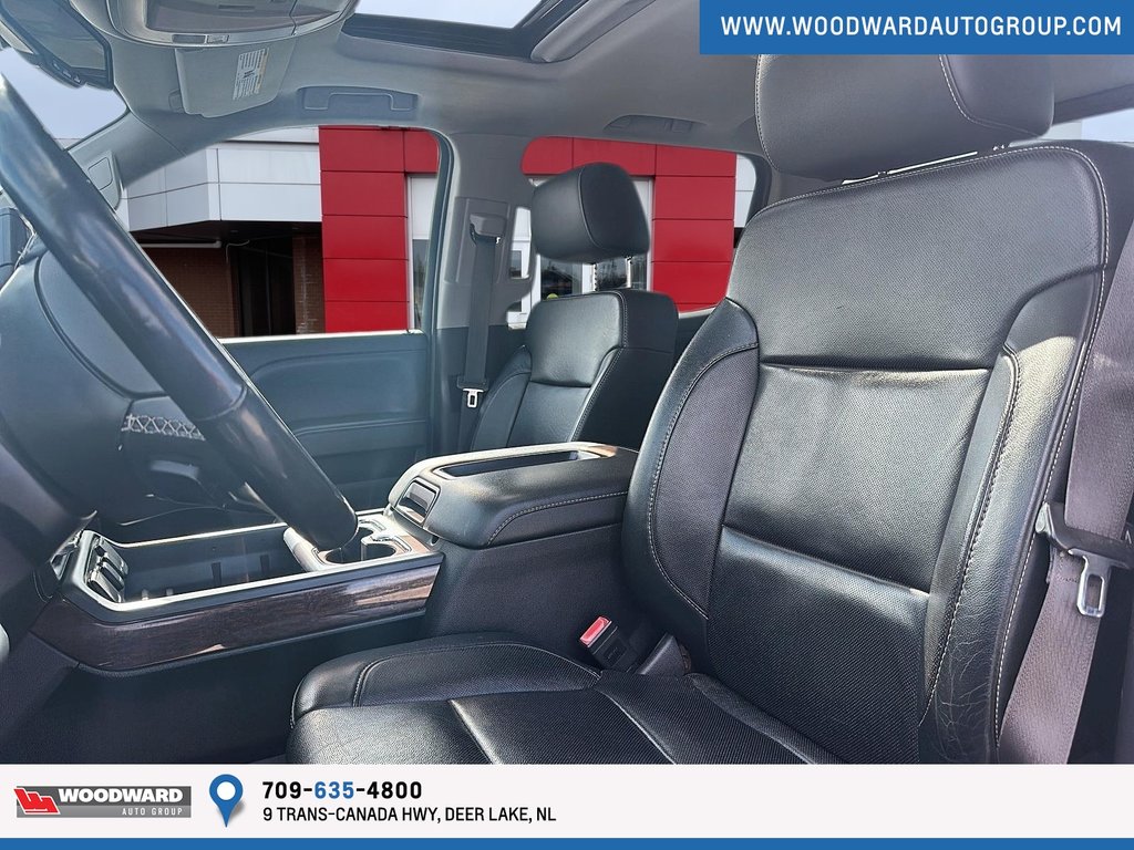 2015 GMC Sierra in Deer Lake, Newfoundland and Labrador - 6 - w1024h768px