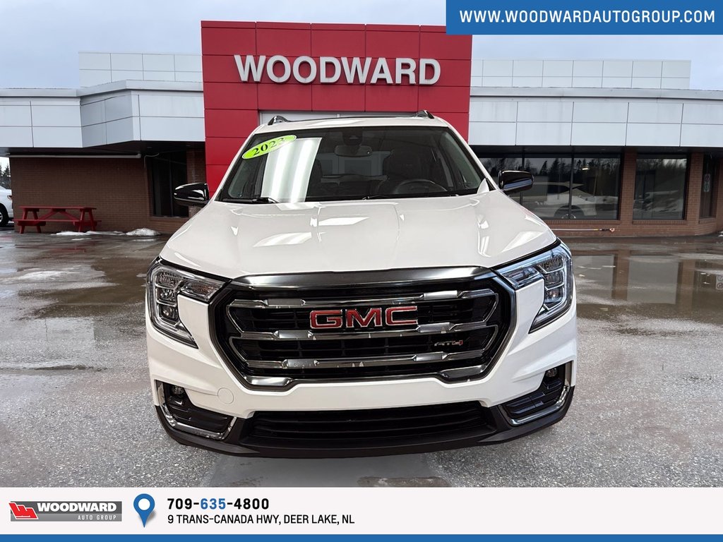 2023 GMC Terrain in Deer Lake, Newfoundland and Labrador - 2 - w1024h768px