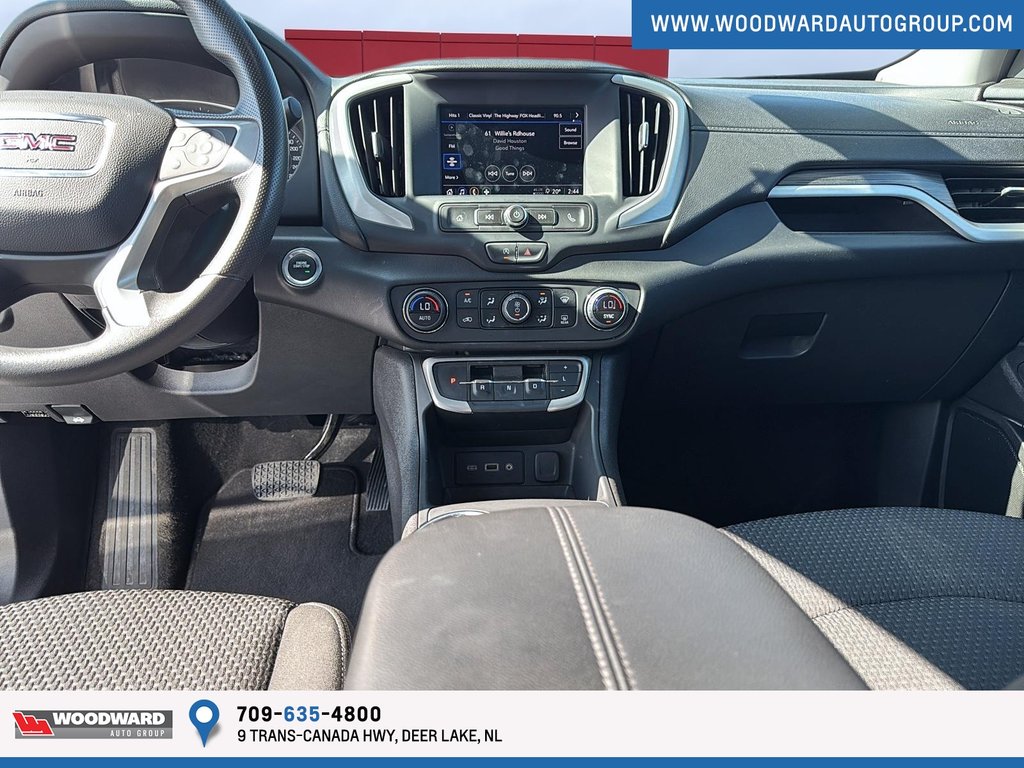 2024 GMC Terrain in Deer Lake, Newfoundland and Labrador - 8 - w1024h768px