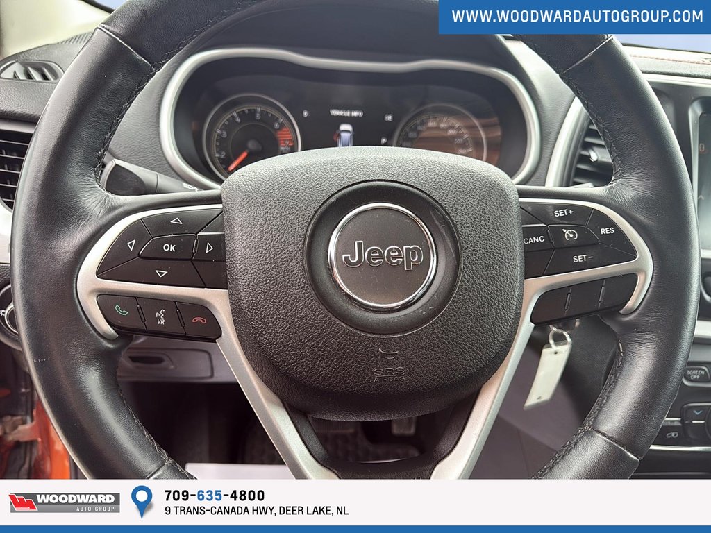 2016 Jeep Cherokee in Deer Lake, Newfoundland and Labrador - 10 - w1024h768px