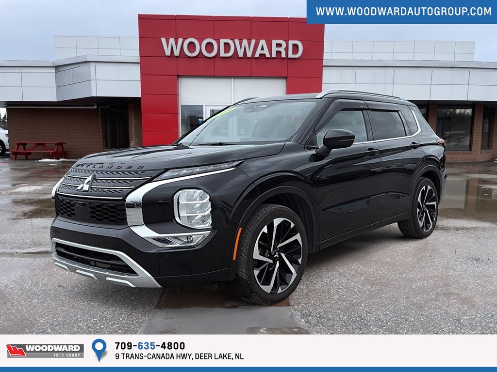 2023 Mitsubishi Outlander in Deer Lake, Newfoundland and Labrador - 1 - w1024h768px
