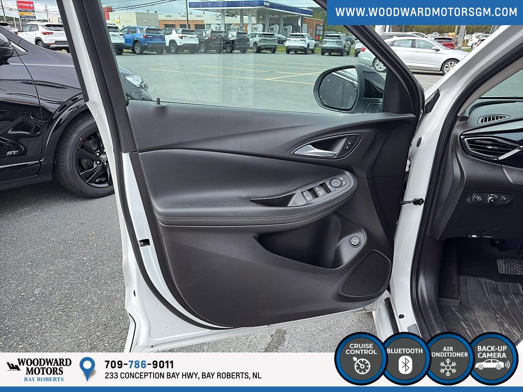 2020 Buick Encore Select in Bay Roberts, Newfoundland and Labrador - 11 - w1024h768px