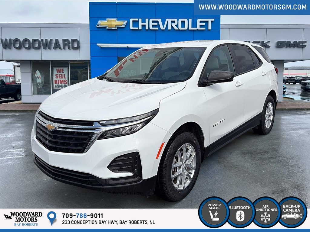 2022 Chevrolet Equinox LS in Bay Roberts, Newfoundland and Labrador - 1 - w1024h768px