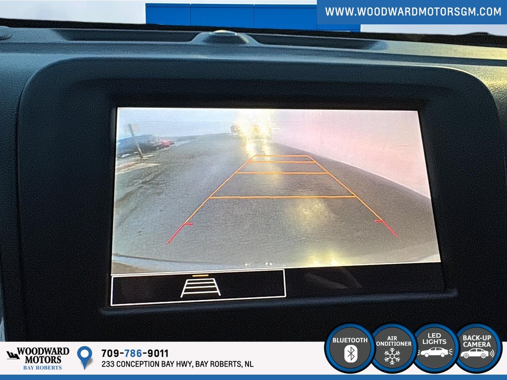 2023 Chevrolet Equinox LT in Bay Roberts, Newfoundland and Labrador - 17 - w1024h768px