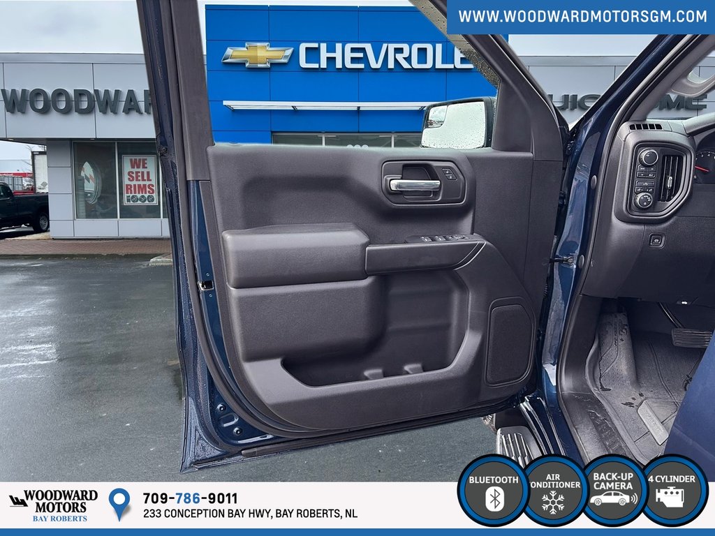 2023 Chevrolet Silverado Custom in Bay Roberts, Newfoundland and Labrador - 11 - w1024h768px