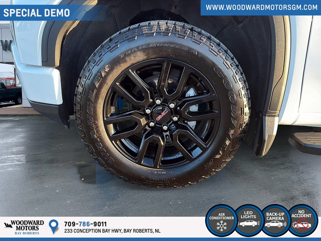 2026 GMC Sierra 1500 ELEVATION in Bay Roberts, Newfoundland and Labrador - 7 - w1024h768px