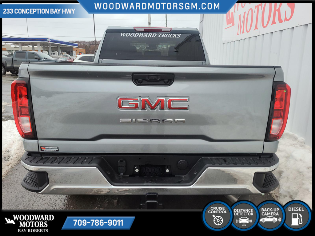 2024  Sierra 2500 HD PRO in Bay Roberts, Newfoundland and Labrador - 4 - w1024h768px