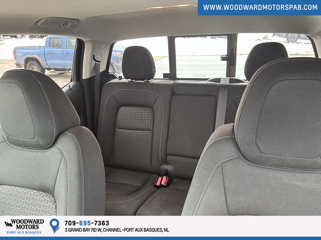 2015 GMC Canyon SLE 4WD Crew Cab LWB 4WD SLE in Port Aux Basques, Newfoundland and Labrador - 7 - w1024h768px