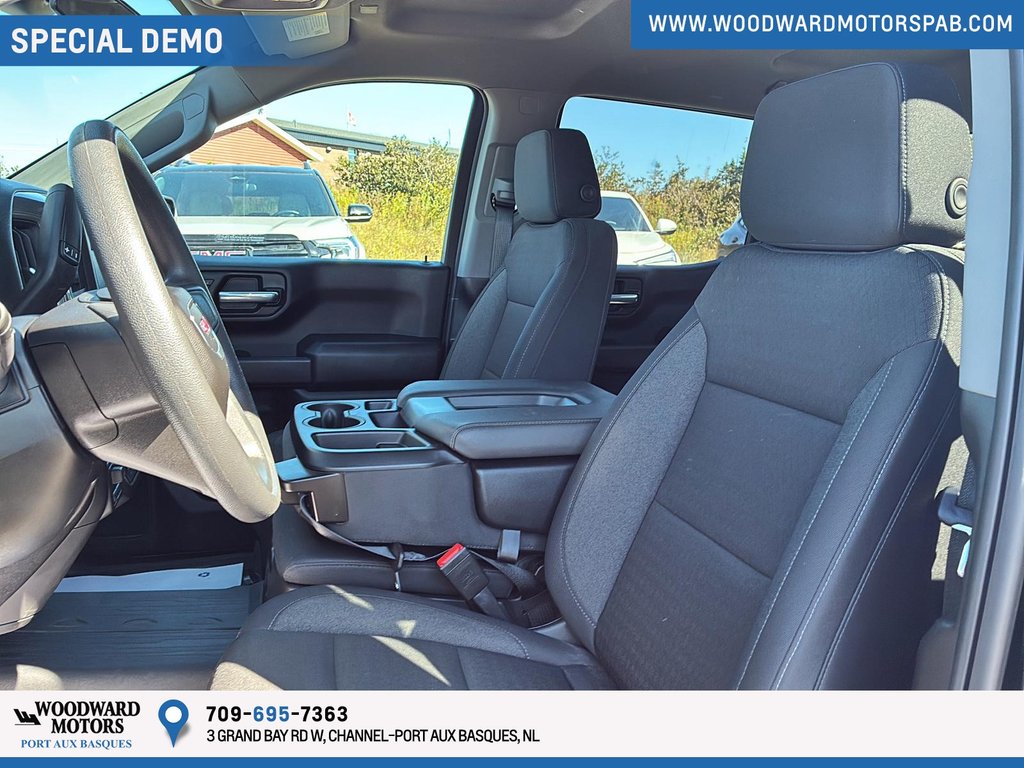 2026 GMC Sierra 1500 PRO Crew Cab 4WD Pro in Port Aux Basques, Newfoundland and Labrador - 8 - w1024h768px