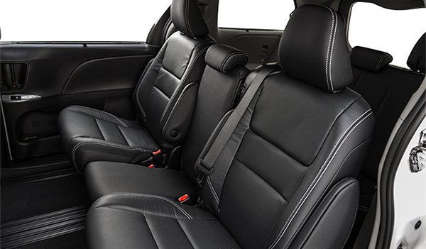 2020 toyota sienna se nightshade