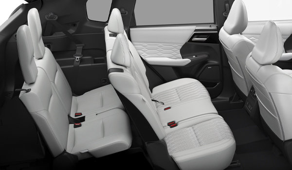 2025 Mitsubishi Outlander SEL -  - 3