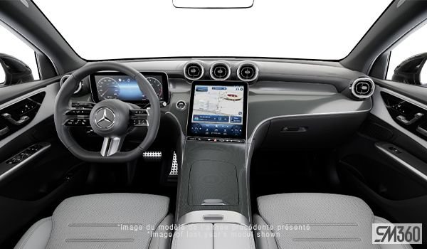 2027 Mercedes-Benz GLC 300 - Interior - 1