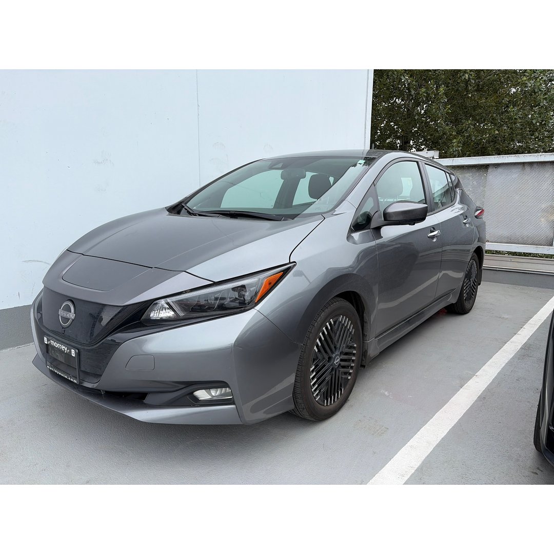 2023 Nissan LEAF