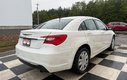 2013 Chrysler 200 LX, Keyless entry, MP3, Cruise control