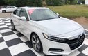 2019 Honda Accord Touring 2.0 - sunroof, power seats, reverse camera