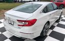 2019 Honda Accord Touring 2.0 - sunroof, power seats, reverse camera
