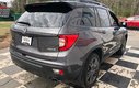 2020 Honda Passport EX-L - sunroof, reverse camera, hands free, a/c